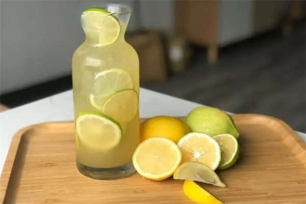 挺香檸檬茶