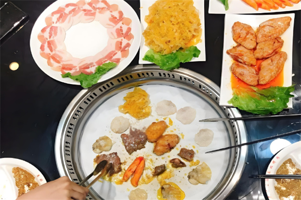 美好生活東北烤肉加盟