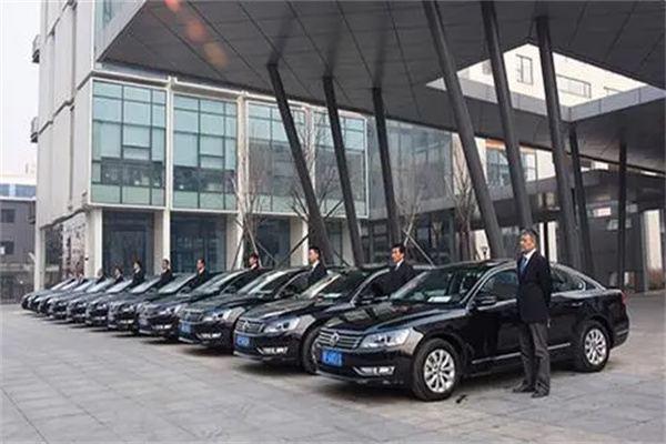 aa出行帶車司機加盟