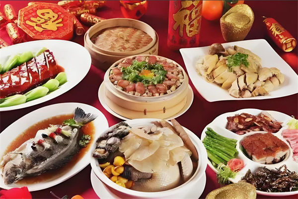 向群飯店加盟
