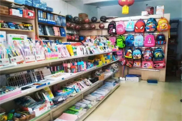 本小姐文具店加盟