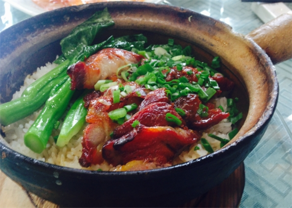 仁匯煲仔飯加盟