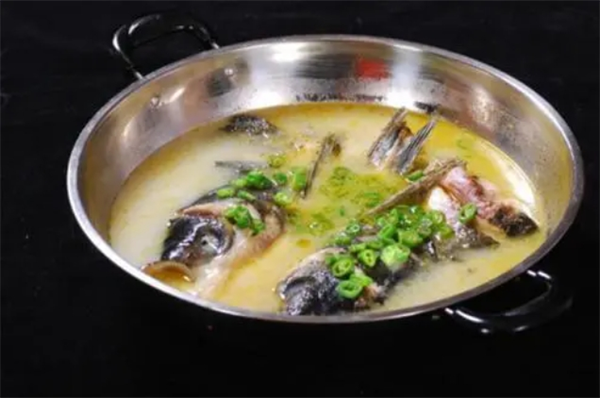 兵哥魚頭火鍋加盟