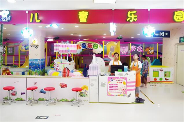 樹(shù)袋熊兒童樂(lè)園加盟