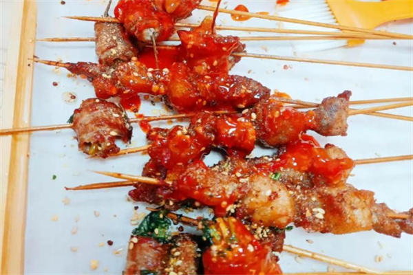 炸萬(wàn)物