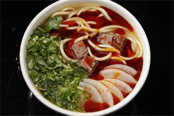 國孝牛肉面