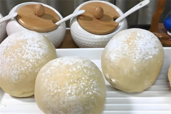 爆漿冰面包加盟