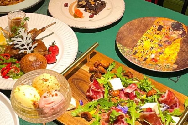 詩(shī)華印度餐廳加盟費(fèi)多少錢(qián)?
