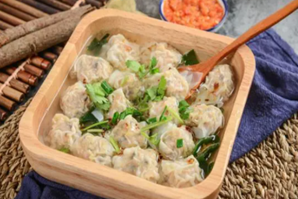 項(xiàng)小食清朝小餛飩加盟多少錢?
