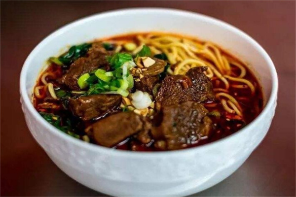 三庚牛面館加盟