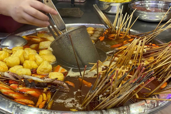 鐘大嘴牛雜串串加盟多少錢?