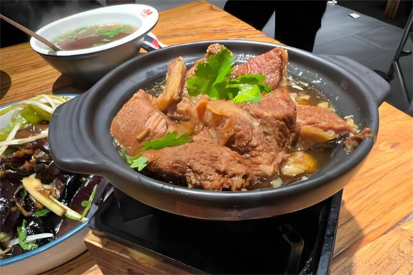 醉吉香牛壇肉加盟