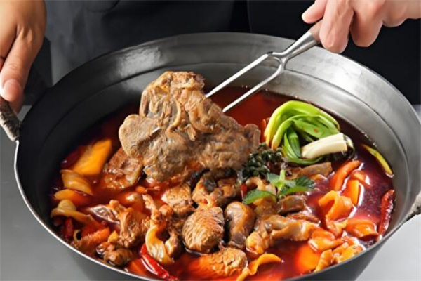 醉吉香牛壇肉加盟