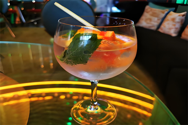 愛么魚雞尾酒加盟