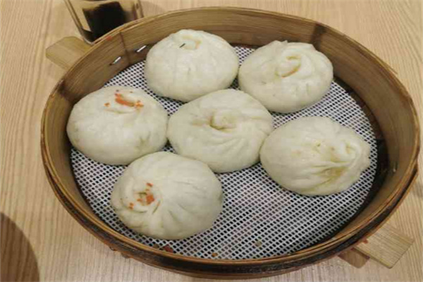 沈小籠