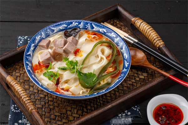 冒牌燴面