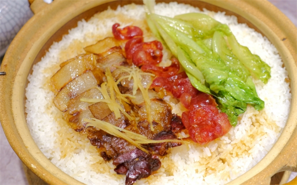 三葉煲仔飯加盟
