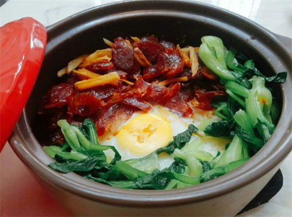 三葉煲仔飯加盟