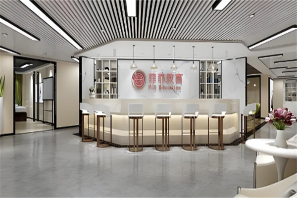 菲菲美容美發(fā)化妝學(xué)校加盟