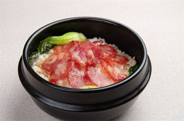 秦悅煲仔飯加盟