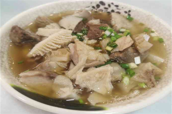 吳記牛雜湯加盟