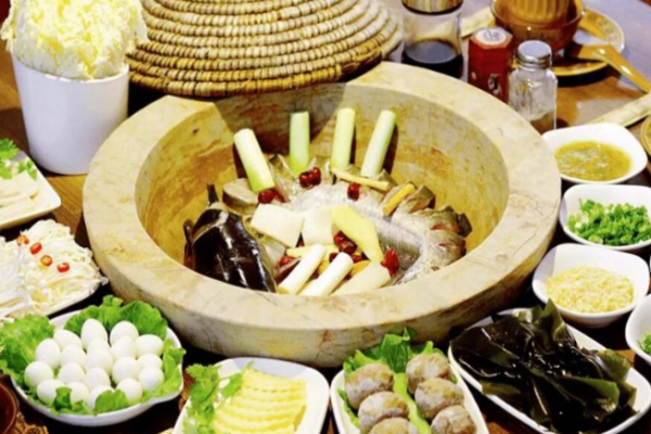 神廚小帽泉水蒸汽石鍋魚加盟