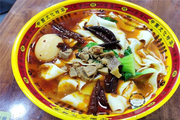 飯來(lái)張口板面加盟