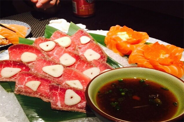 饞嘴貓日本料理加盟