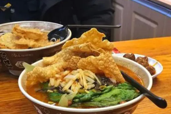 承天嗦螺螄粉加盟