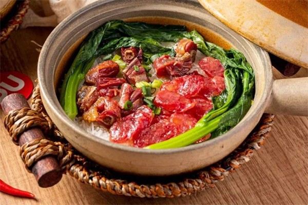 香姥姥煲仔飯加盟