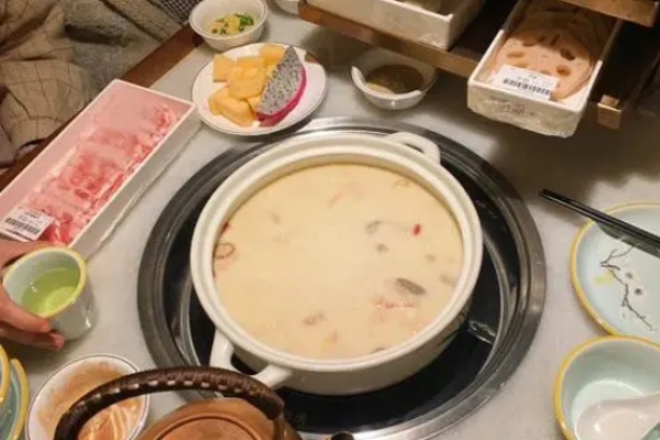 金湯潮豬肚雞加盟