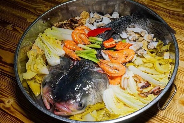川湘苑魚(yú)火鍋加盟