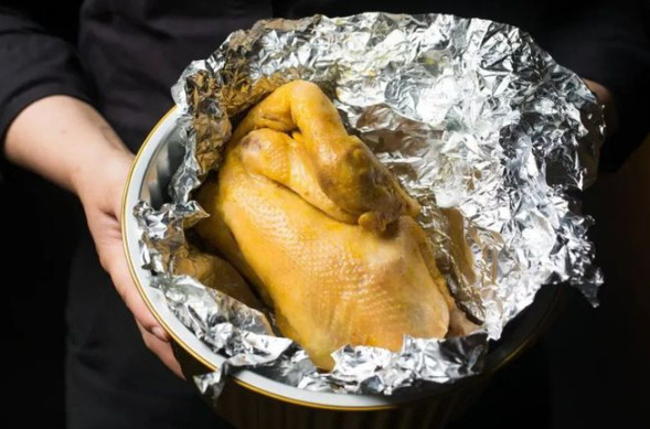 食過(guò)知手撕鹽焗雞加盟
