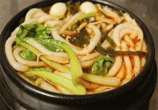 小哥倆土豆粉加盟