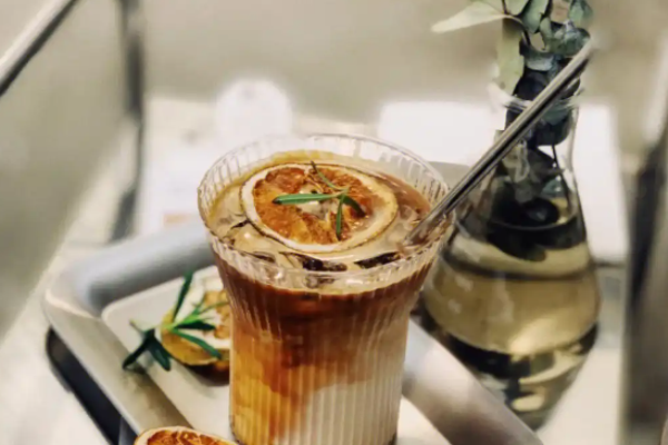 蓓蕾的奶茶鋪加盟