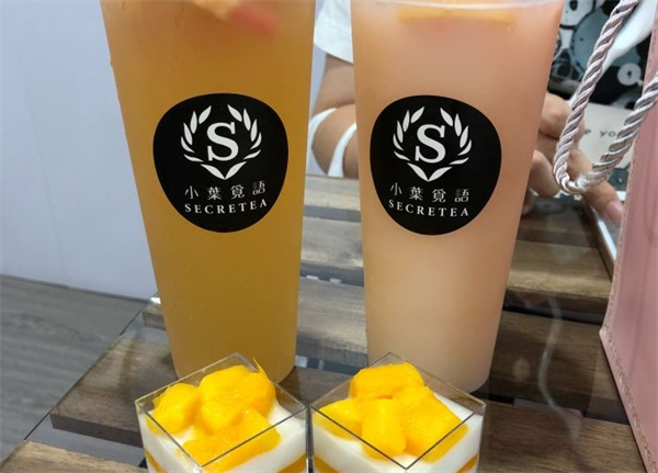 小葉覓語奶茶加盟
