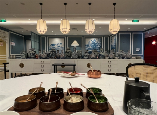 叁樓點(diǎn)心海鮮牛肉火鍋加盟