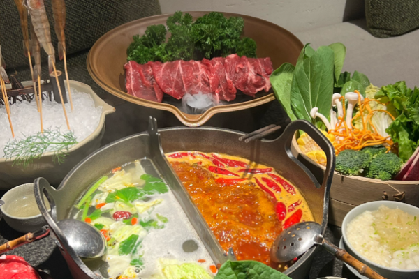 山慢慢蹺腳牛肉火鍋加盟