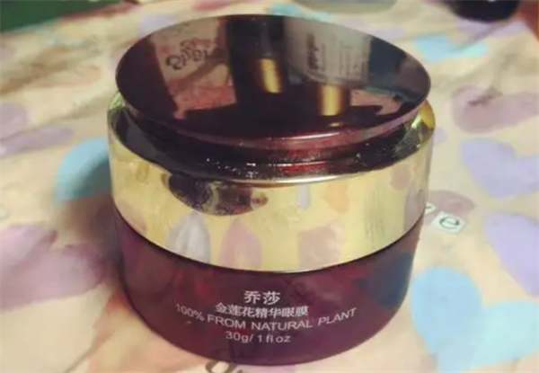 喬莎化妝品加盟費(fèi)多少錢？揭秘投資化妝品行業(yè)的潛力與回報(bào)