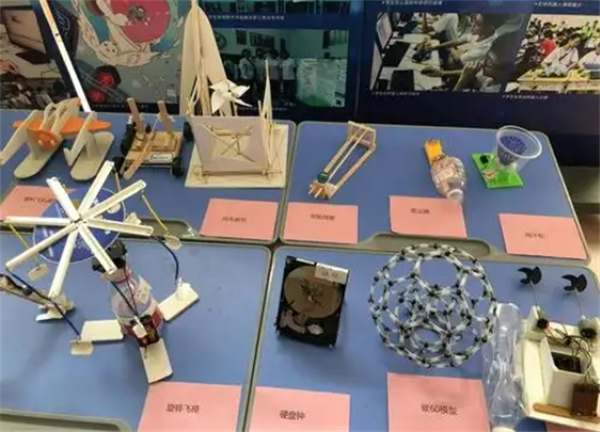 愛創(chuàng)家創(chuàng)客教育加盟