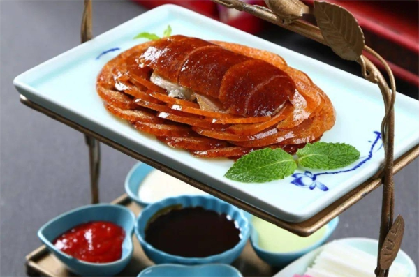 老戲園春餅烤鴨加盟