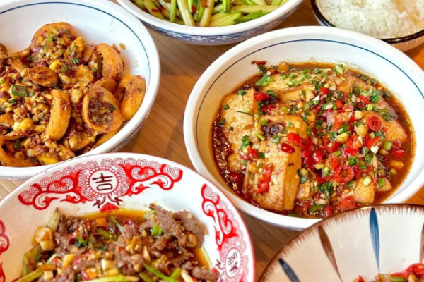 胖辣椒瀏陽菜館加盟