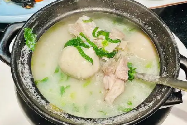 周小江現(xiàn)熬鮮粥加盟