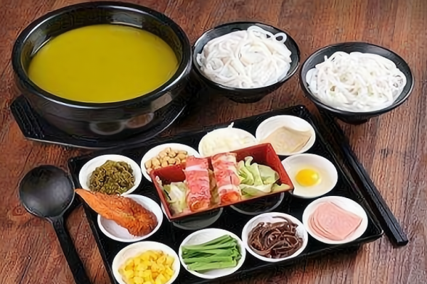 聚緣橋過(guò)橋米線加盟
