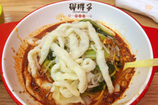 邵胖子麻辣燙加盟