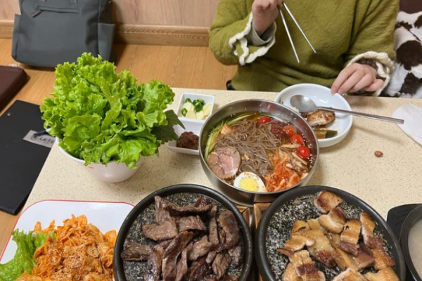 肉元祖韓式無限烤肉加盟