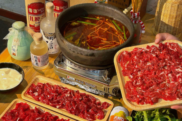 劉一勺貴州酸湯牛肉火鍋加盟
