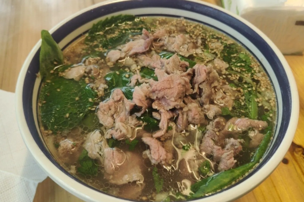 牛四嫂生燙牛肉米線加盟