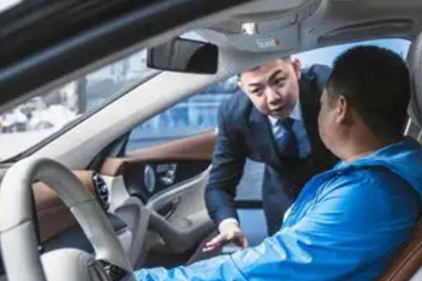 上海跑代駕一個月多少錢？直擊行業(yè)真相