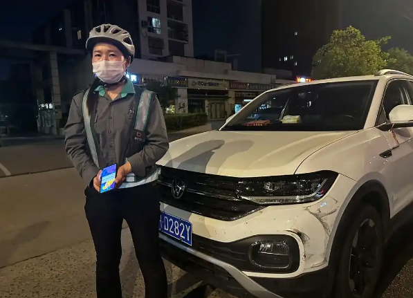 上海代駕能掙多少錢？從行業(yè)現(xiàn)狀到收入密碼